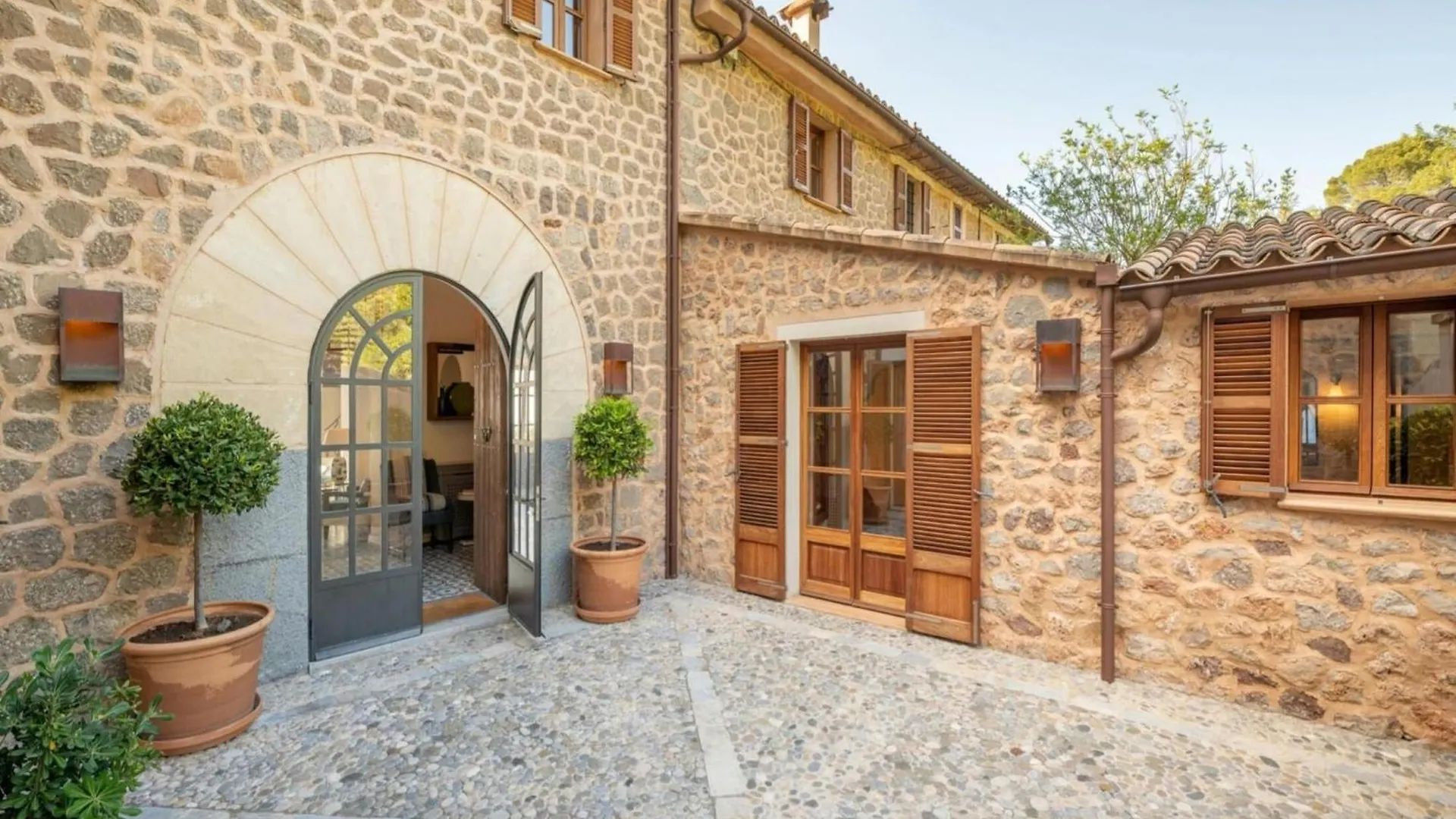 Inviting Villa With Private Pool San Jose